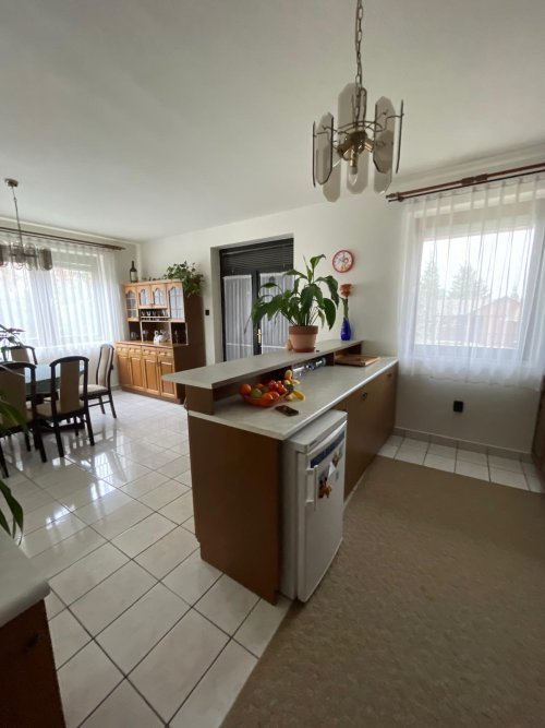 (ABA) Familienhaus für drei Generationen mit Panoramablick (BI6054)