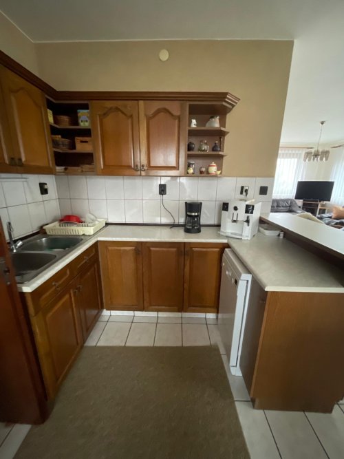 (ABA) Familienhaus für drei Generationen mit Panoramablick (BI6054)