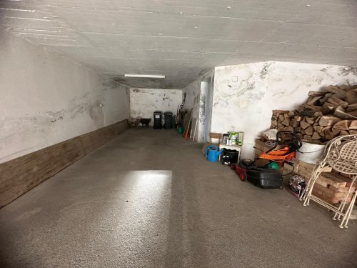 (AAA) Einfamilienhaus mit Praxis und Wohnungen (BI1798)