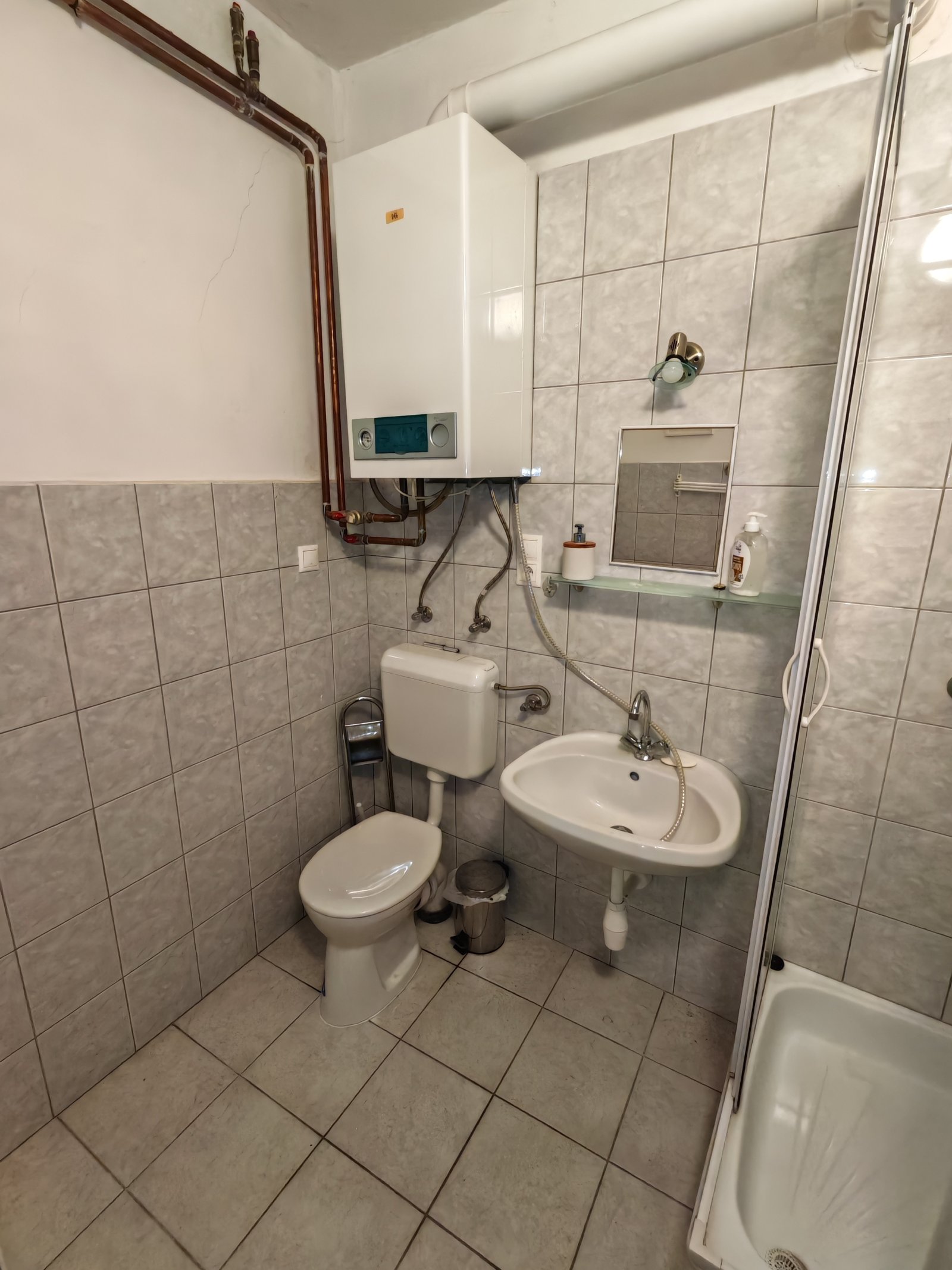 (AAA) Großes Landhaus mit Einliegerwohnung in sehr ruhiger, idyllischer Lage & trotzdem zentral (CM250-2)