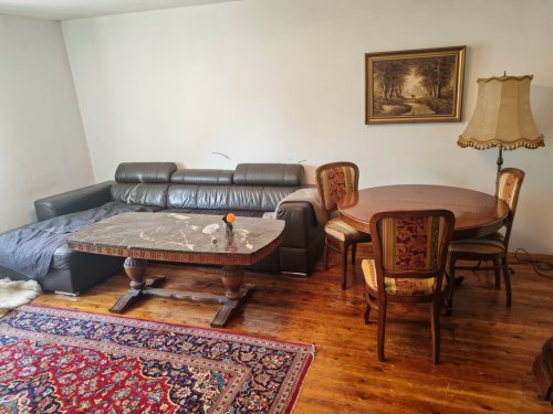 (AAA) Großes Landhaus mit Einliegerwohnung in sehr ruhiger, idyllischer Lage &amp; trotzdem zentral (CM250-2)