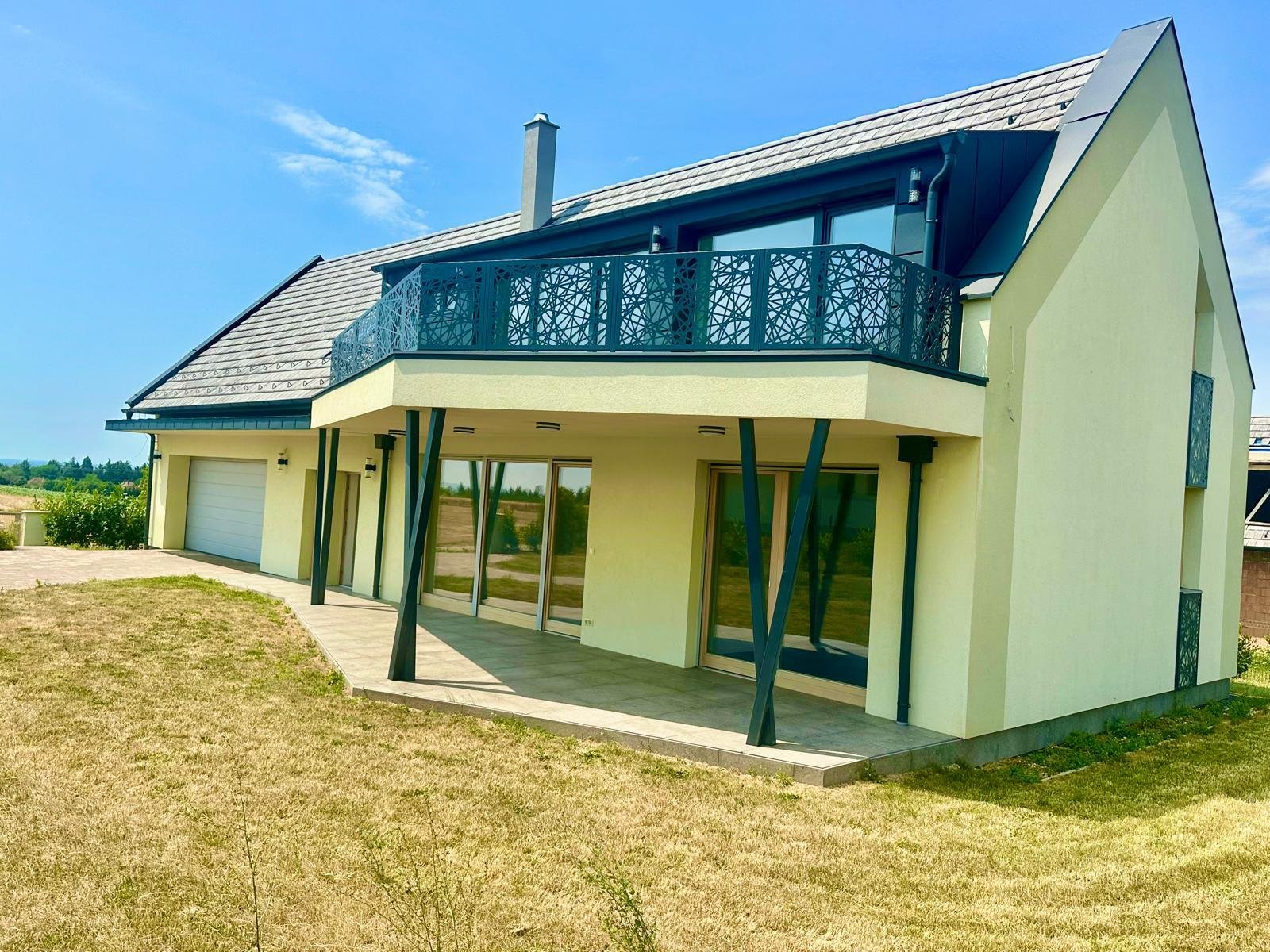 (AAA) Neu erbautes, exklusives Einfamilienhaus (BI6674)