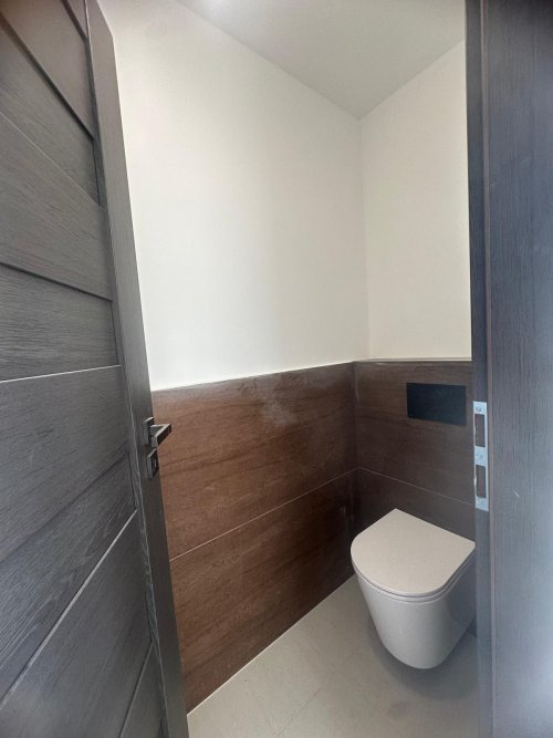 (AAA) Neu erbautes, exklusives Einfamilienhaus am Nordufer (BI9953)