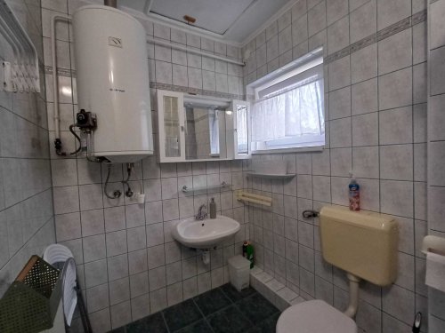 (AAA) Gästehaus mit 5 Apartements als gute Kapitalanlage (KE02)