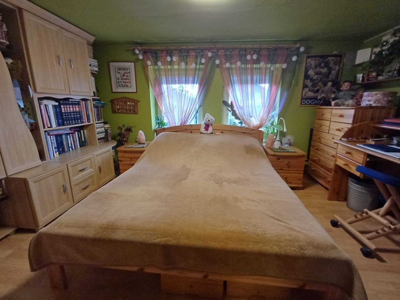 (AAA) Gästehaus mit 5 Apartements als gute Kapitalanlage (KE02)