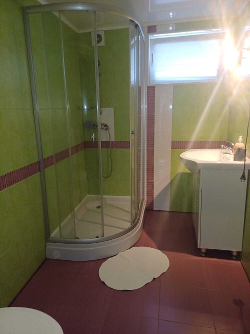 (AAA) 6 Apartments mit insgesamt 12 Zimmern (KE03)