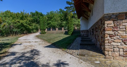 (AAA) Beeindruckenes Landhaus am Nordufer als auch repräsentater Firmensitz (11690)