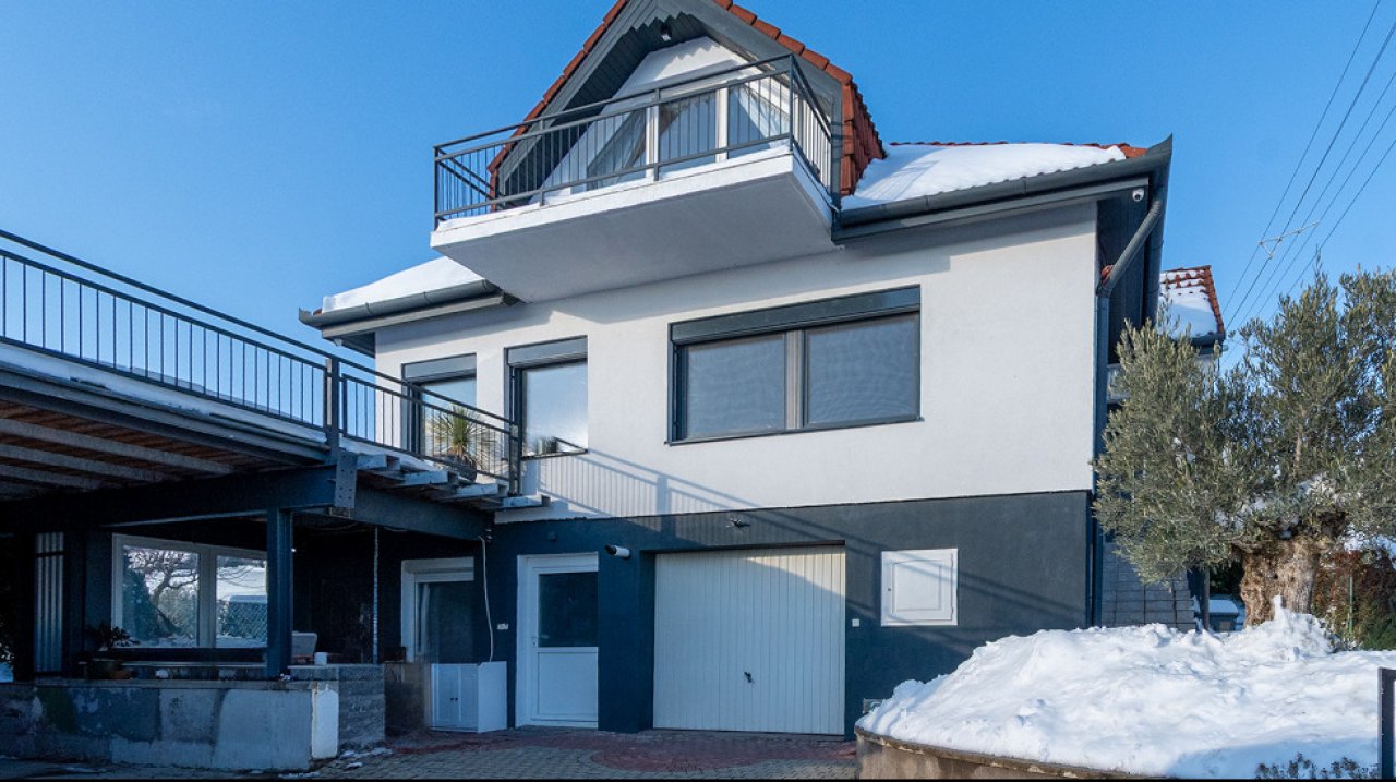 (AAA) Großzügiges Familienhaus mit Weitblick am Balaton (33447-2)