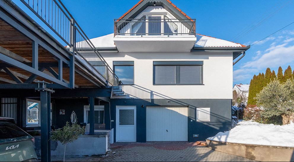 (AAA) Großzügiges Familienhaus mit Weitblick am Balaton (33447-2)