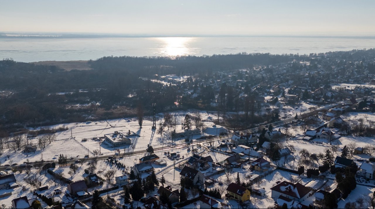 (AAA) Großzügiges Familienhaus mit Weitblick am Balaton (33447-2)