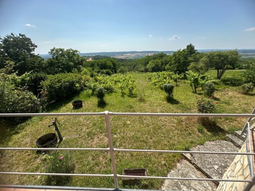 (AAA) Landhaus mit fantastischem Panoramablick oberhalb von Héviz (BI4325)