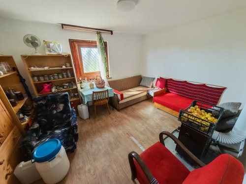 (ABA) Weinberghaus in ruhiger Lage (BB0903)