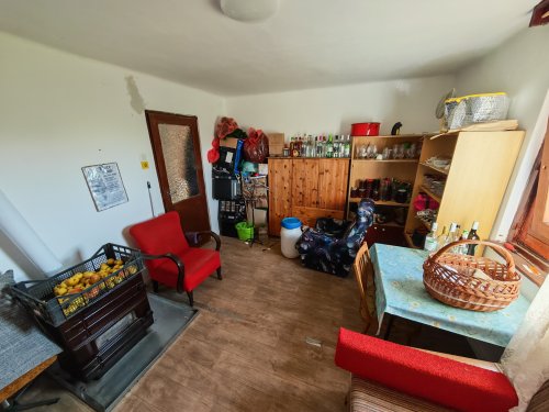 (ABA) Weinberghaus in ruhiger Lage (BB0903)