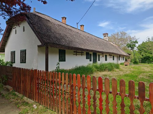 Bauernhaus mit Grundstück (BB1633)