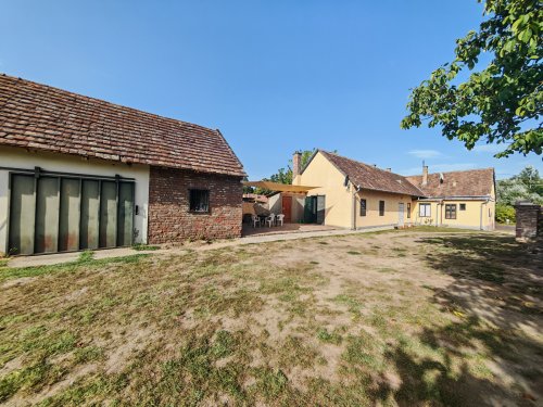 (BAA) Einfamilienhaus in ruhiger, familienfreundlicher Gegend mit viel Platz (BB1033)
