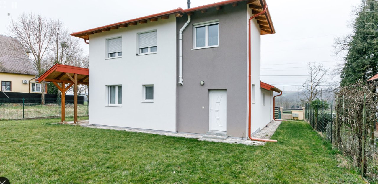 (AAA) Neu erbautes, exklusives Einfamilienhaus (33677)