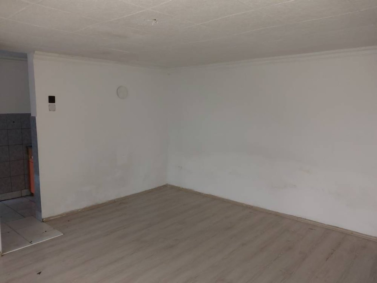 (ABA) Günstige Wohnung in einen Zweifamilienhaus / Wohnkarte möglich! (BKM02-2)