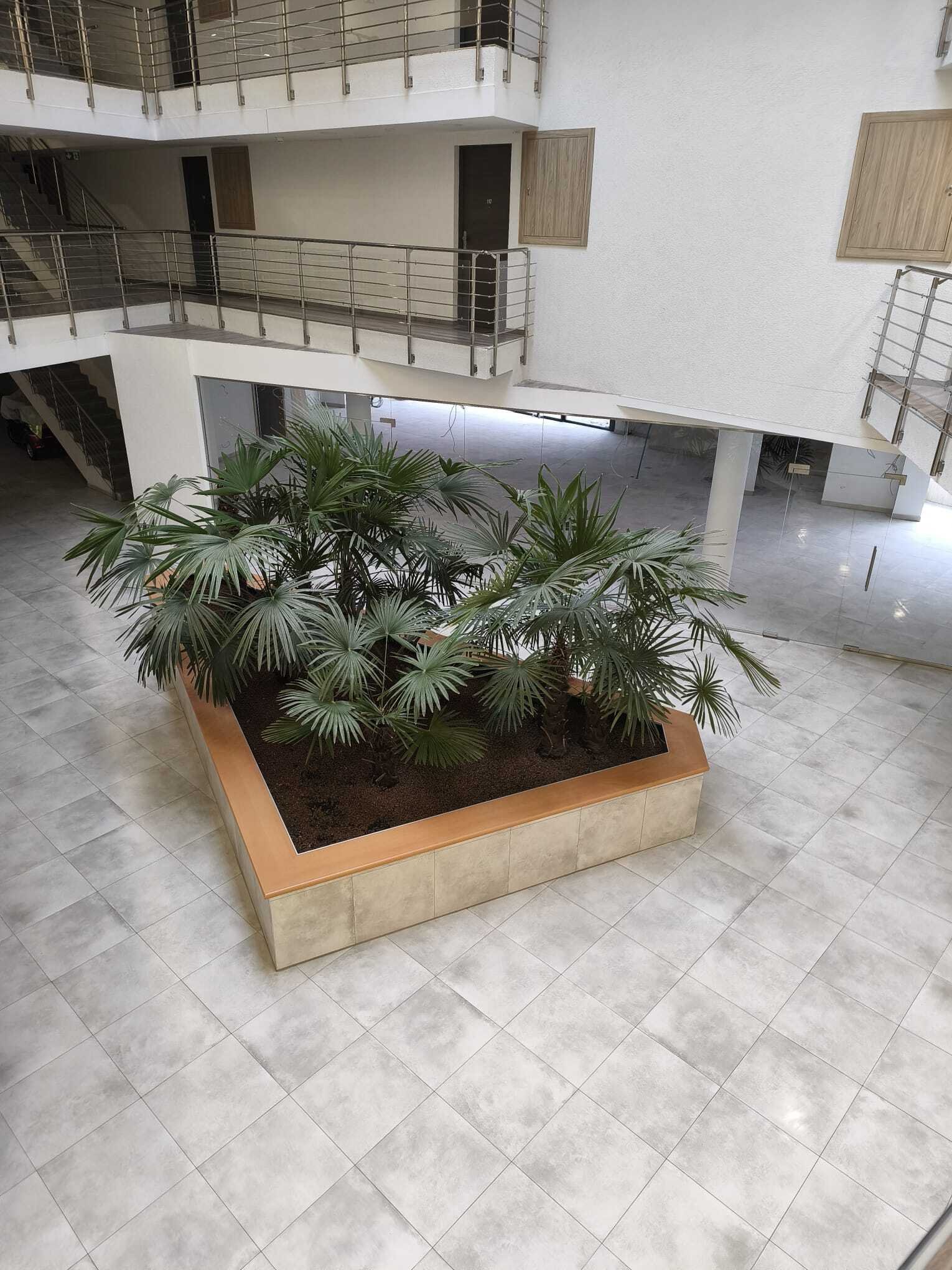 (AAA) Möbelierte Wohnung im Zentrum mit Tiefgaragenplatz