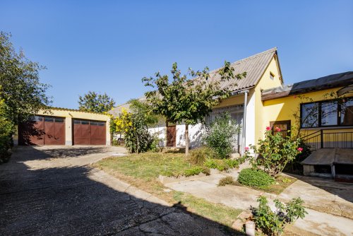 (AAA) Einfamilienhaus in Ruhiger, familienfreundlicher Gegend (BB0456)