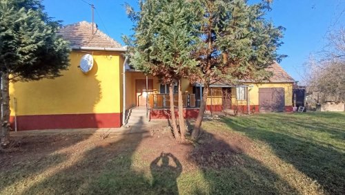 (ABA) Ein gutes Wohnhaus in einer ruhigen und netten Gegend (FER2137)