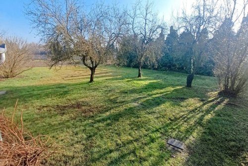 (ABA) Ein gutes Wohnhaus in einer ruhigen und netten Gegend (FER2137)