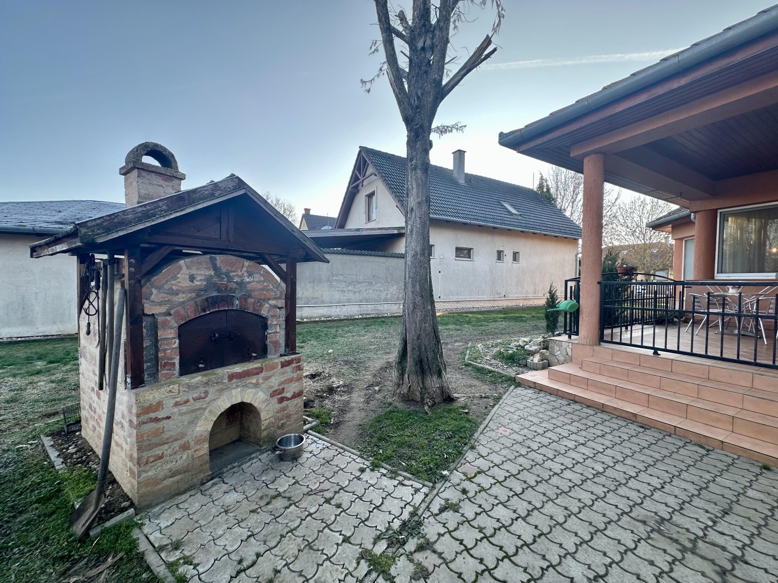 (AAA) Renoviertes Einfamilienhaus in ruhiger, naturnaher Lage (FAR1907)