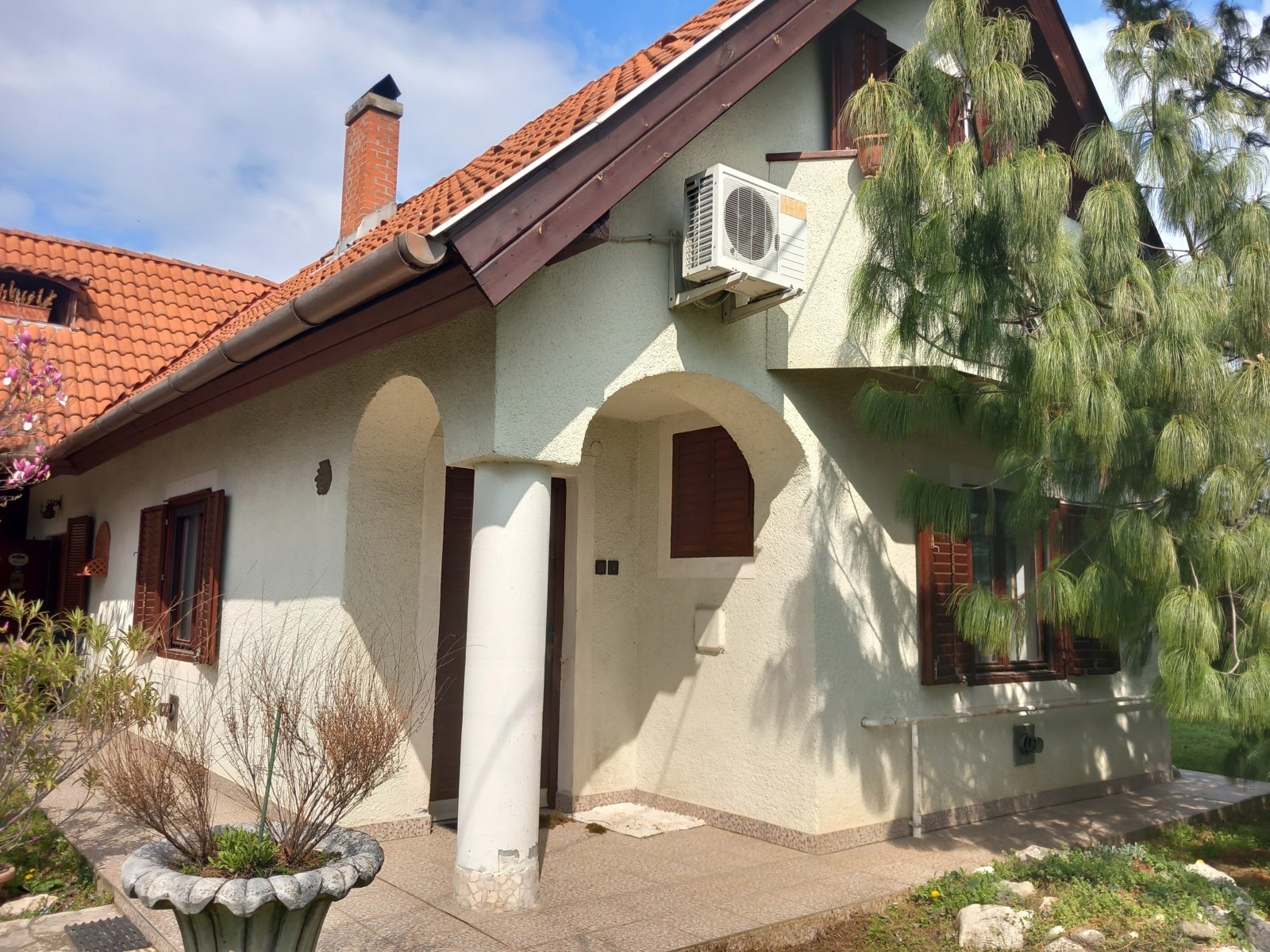 (AAA) Einfamilienhaus in ruhiger, familienfreundlicher Gegend