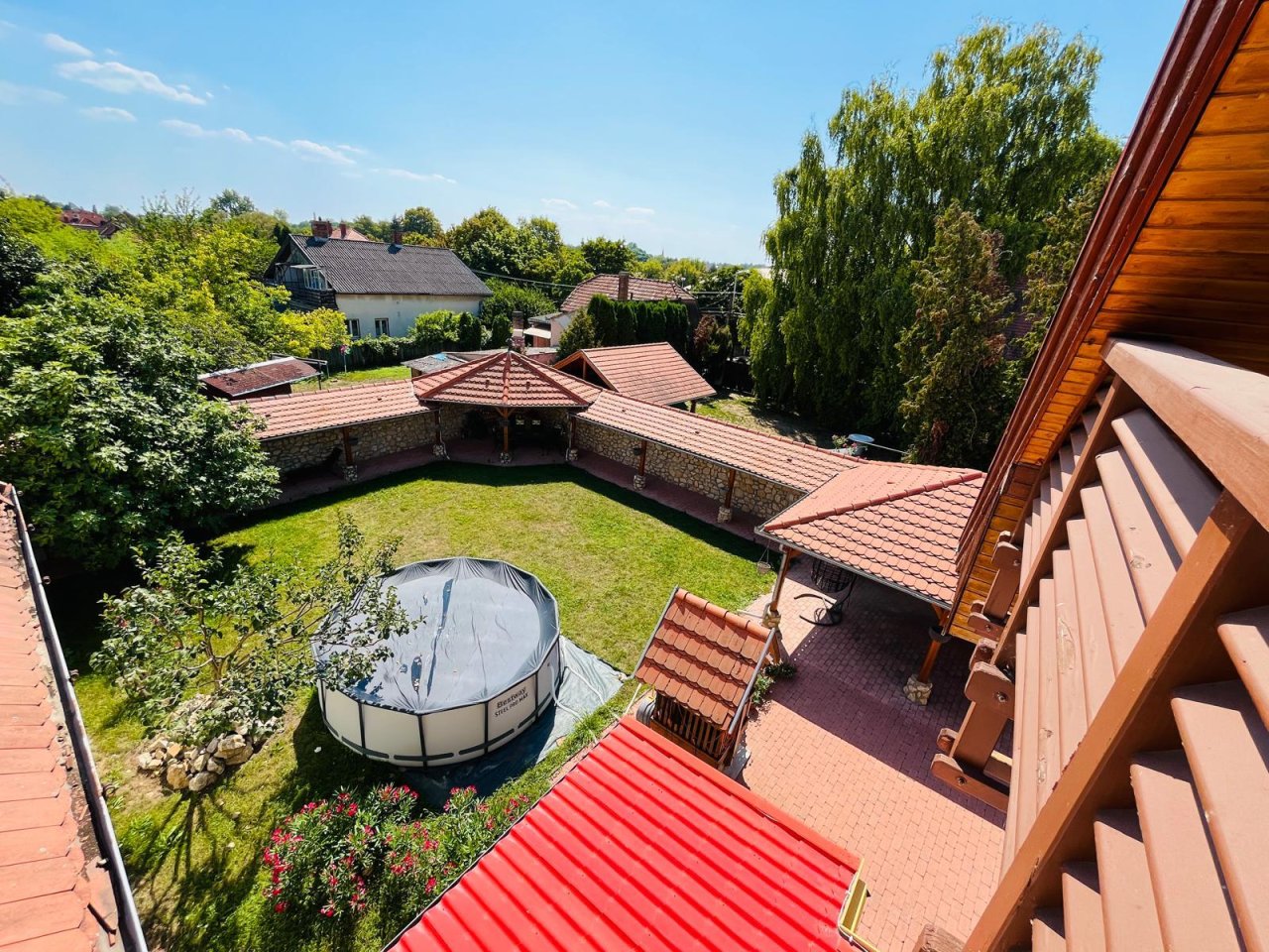 (AAA) Renoviertes Zweifamilienhaus in Strandnähe (ESP1432)