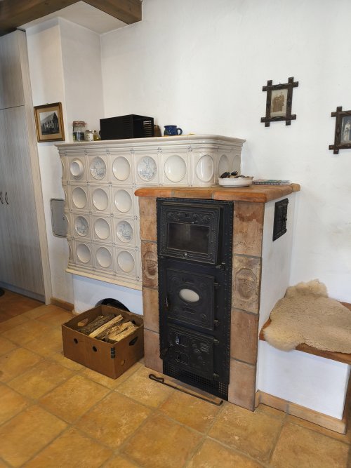 (AAA) Großzügig saniertes Landhaus mit Pool, Stall und Ausbaupotenzial (KK1826)