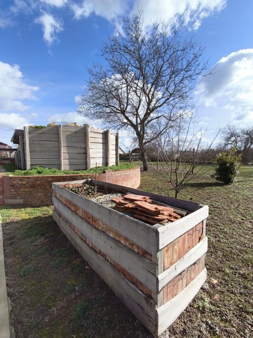 (AAA) Großzügig saniertes Landhaus mit Pool, Stall und Ausbaupotenzial (KK1826)