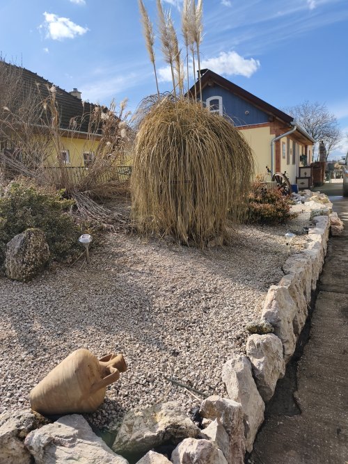 (AAA) Großzügig saniertes Landhaus mit Pool, Stall und Ausbaupotenzial (KK1826)