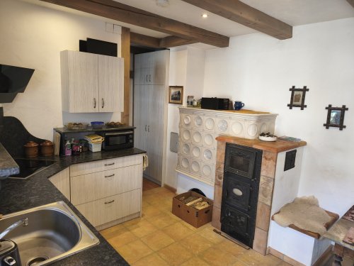 (AAA) Großzügig saniertes Landhaus mit Pool, Stall und Ausbaupotenzial (KK1826)