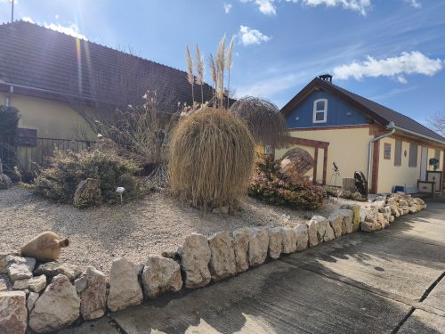 (AAA) Großzügig saniertes Landhaus mit Pool, Stall und Ausbaupotenzial (KK1826)