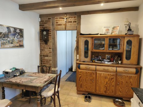 (AAA) Großzügig saniertes Landhaus mit Pool, Stall und Ausbaupotenzial (KK1826)