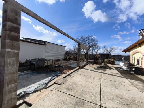 (AAA) Großzügig saniertes Landhaus mit Pool, Stall und Ausbaupotenzial (KK1826)