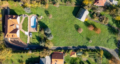 (AAA) Einfamilienhaus mit Panoramablick auf den Plattensee (33763)