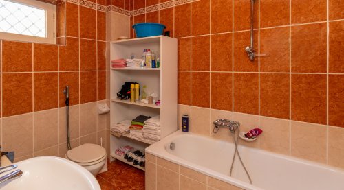 (AAA) Einfamilienhaus mit Panoramablick auf den Plattensee (33763)