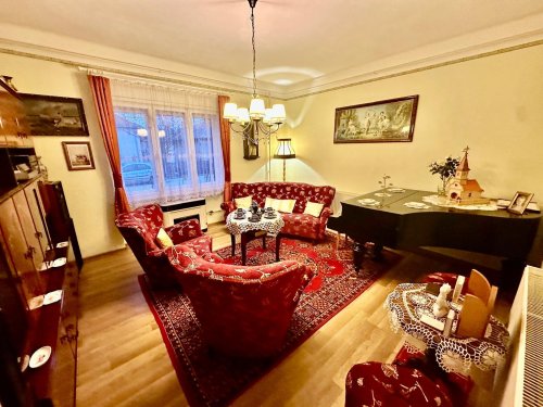 (ABA) Renoviertes Familienhaus in ruhiger, naturnaher Lage (NYV0708)