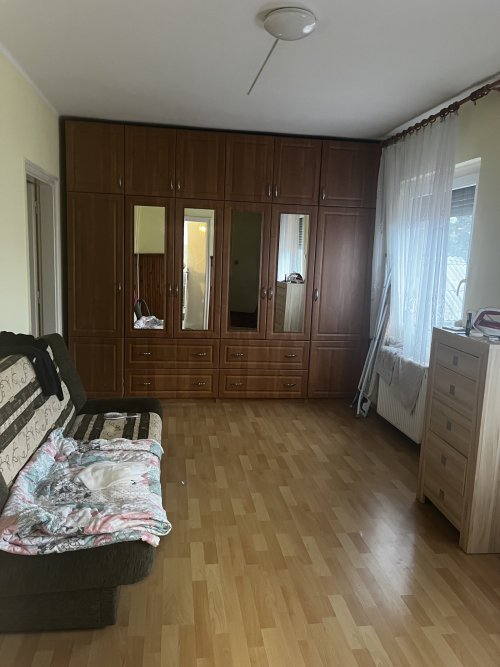 TeiLsaniertes Einfamilienhaus in einer Ruhiger Lage (HGY0755)