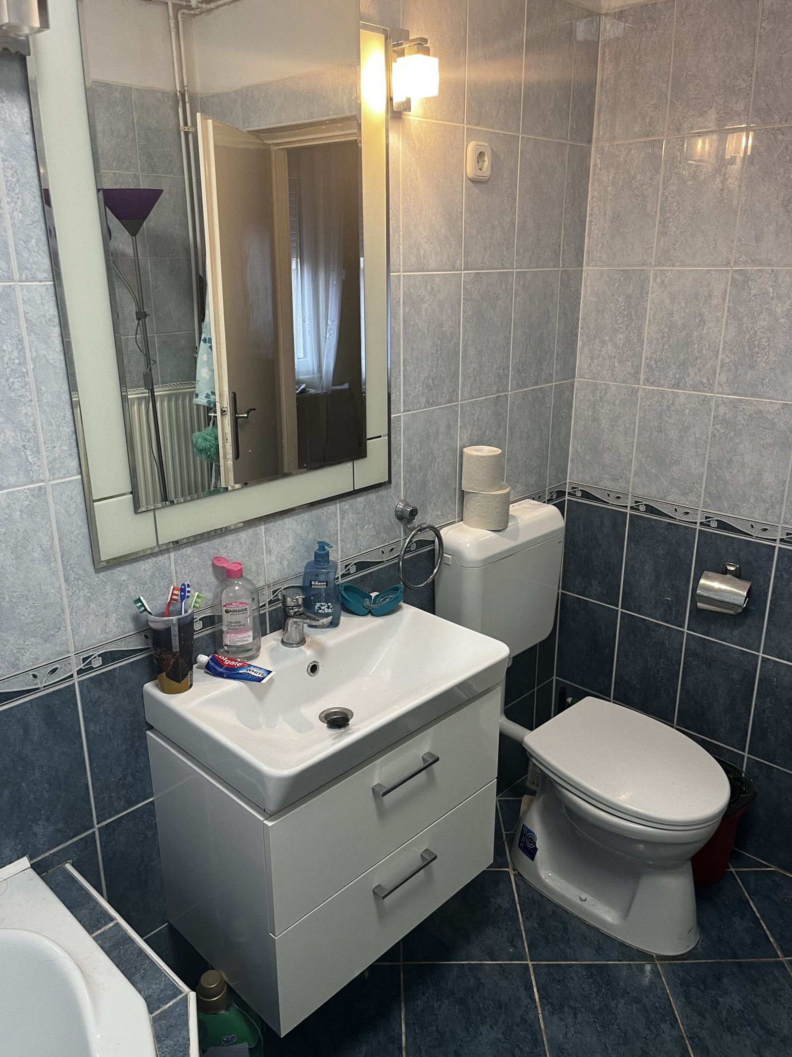 TeiLsaniertes Einfamilienhaus in einer Ruhiger Lage (HGY0755)