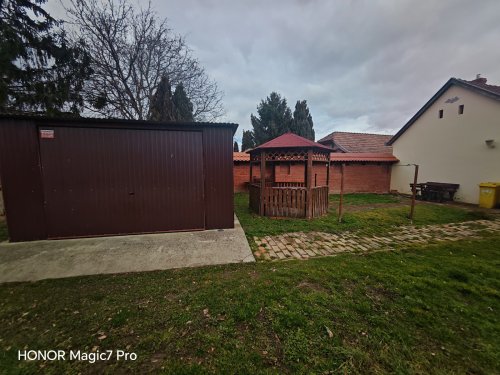 (BBA) Familienhaus in einer ruhigen, grünen Wohngegend (BB0101)