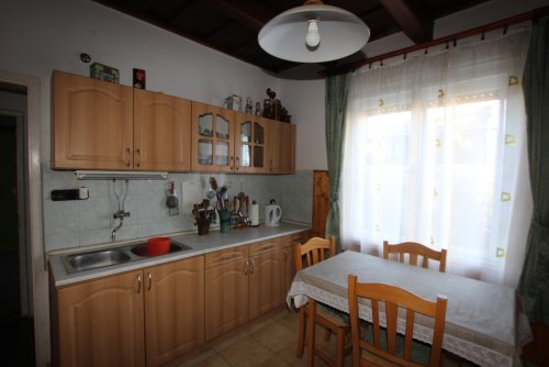 Einfamilienhaus in Ruhige, familienfreundliche Gegend (IK6895)