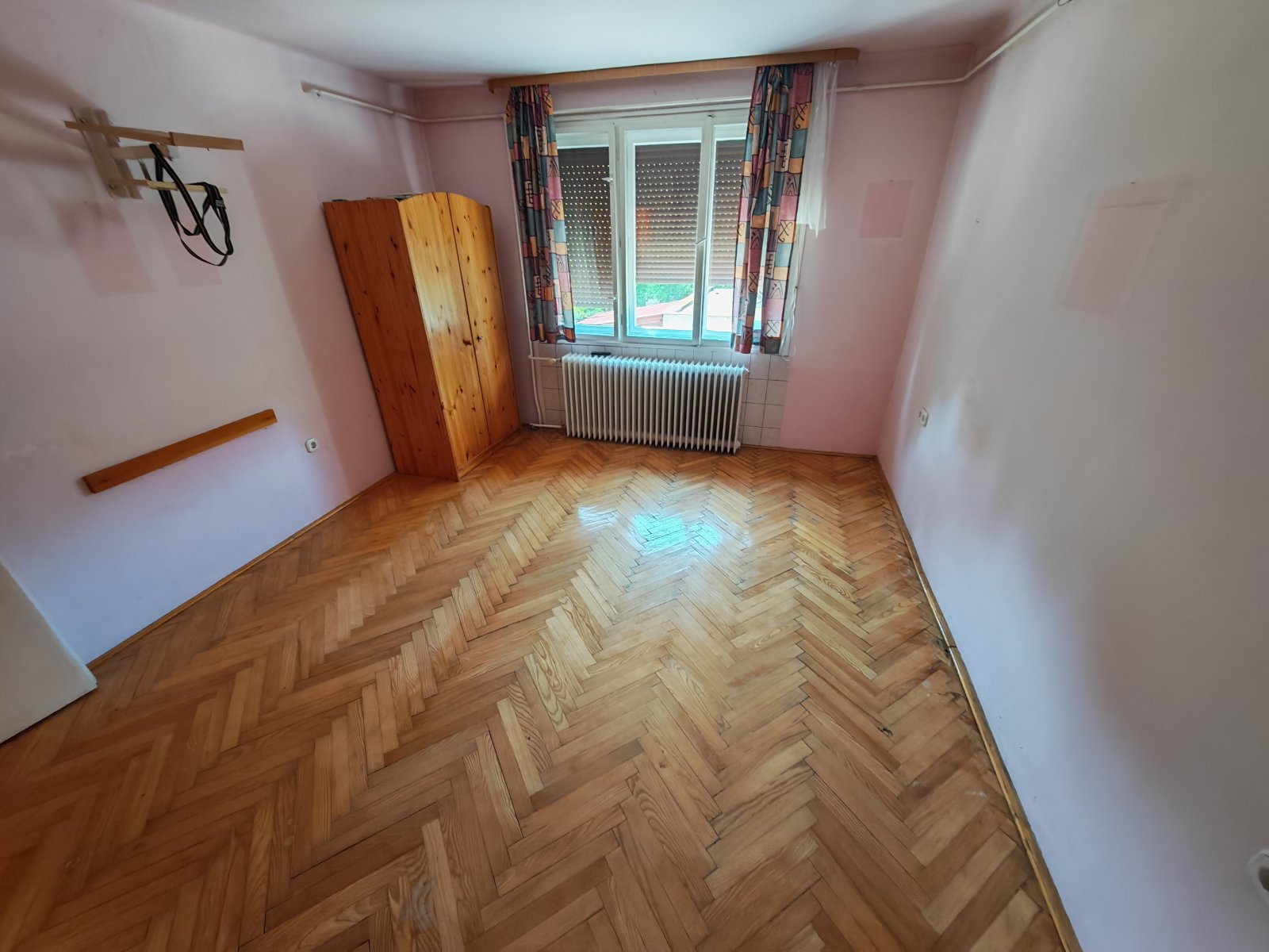 Renovierungsbedürftiges Haus in ruhigen Umgebung (BB8329)
