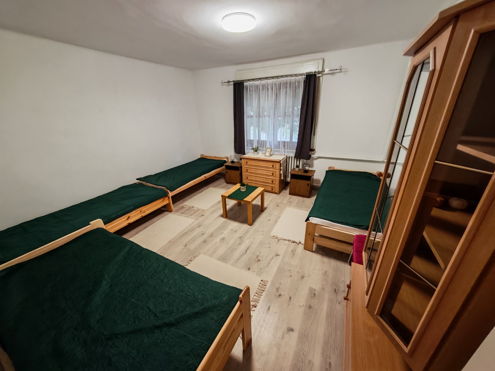 (ABA) Apartmenthaus / Einfamilienhaus mit Einliegerwohnung(en) (BB6938)