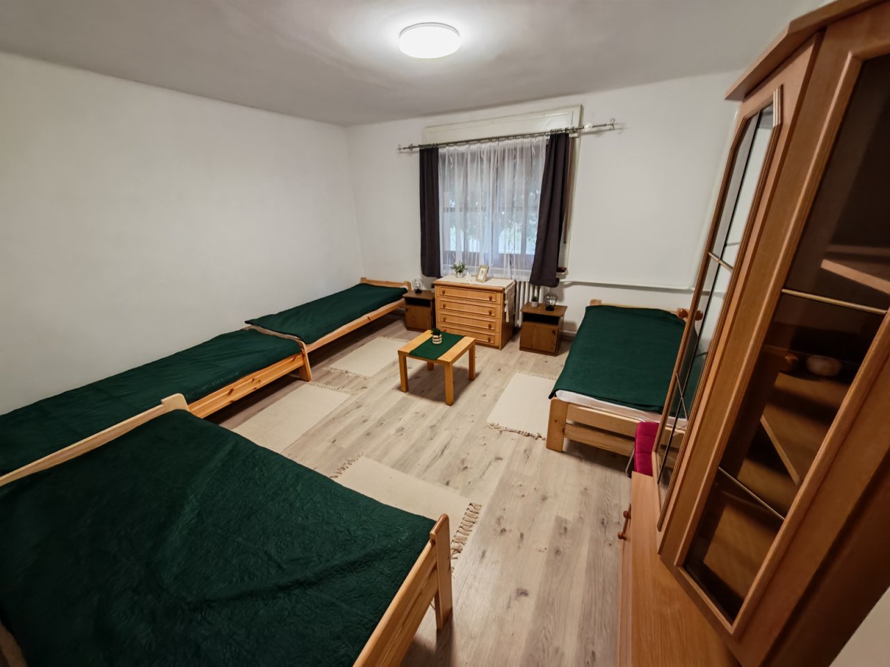(ABA) Apartmenthaus / Einfamilienhaus mit Einliegerwohnung(en) (BB6938)