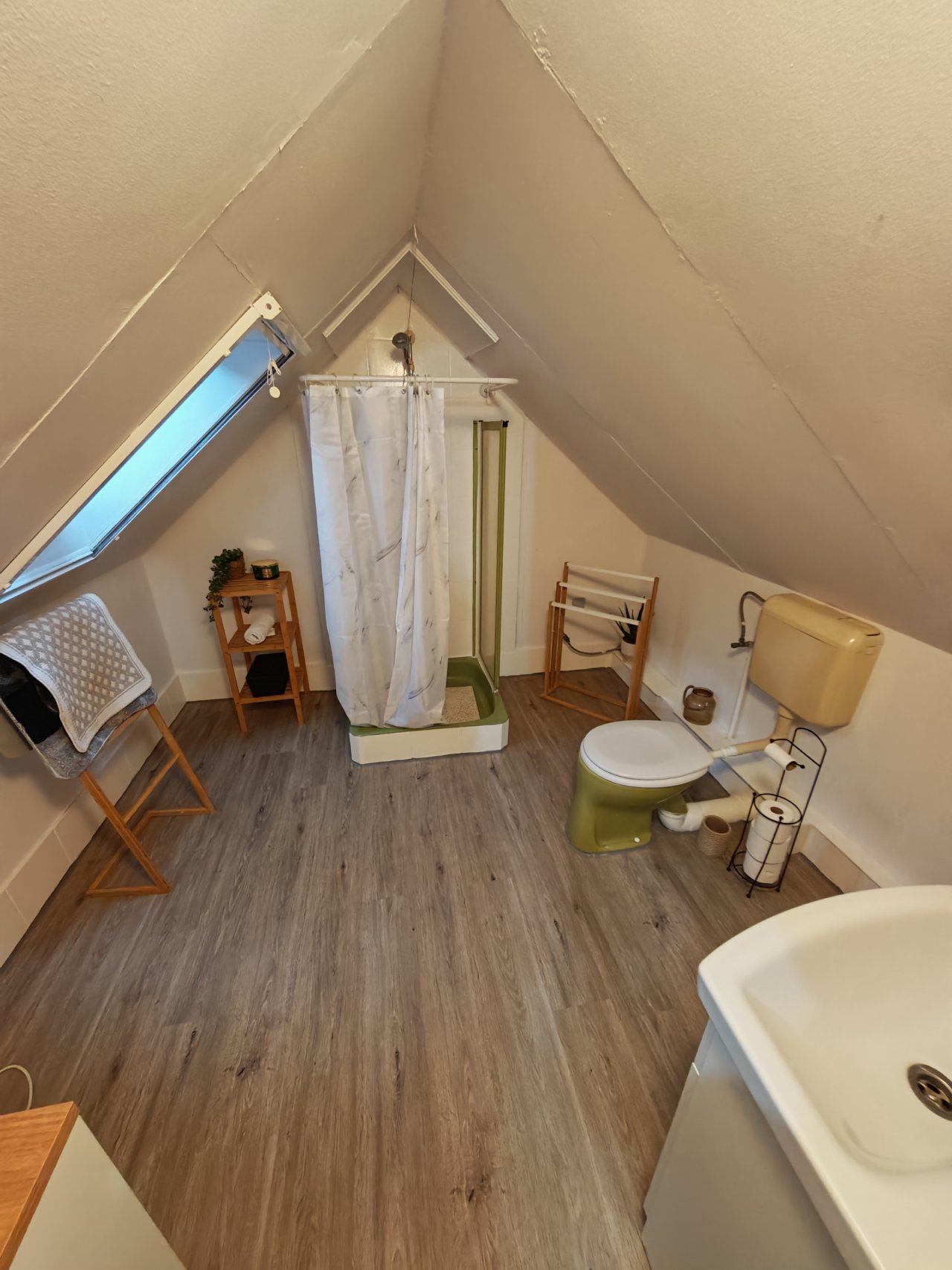 (ABA) Apartmenthaus / Einfamilienhaus mit Einliegerwohnung(en) (BB6938)