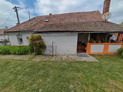 (BBA) Renovierungsbedürftiges Haus in ruhiger, harmonischer Umgebung (BB6948)