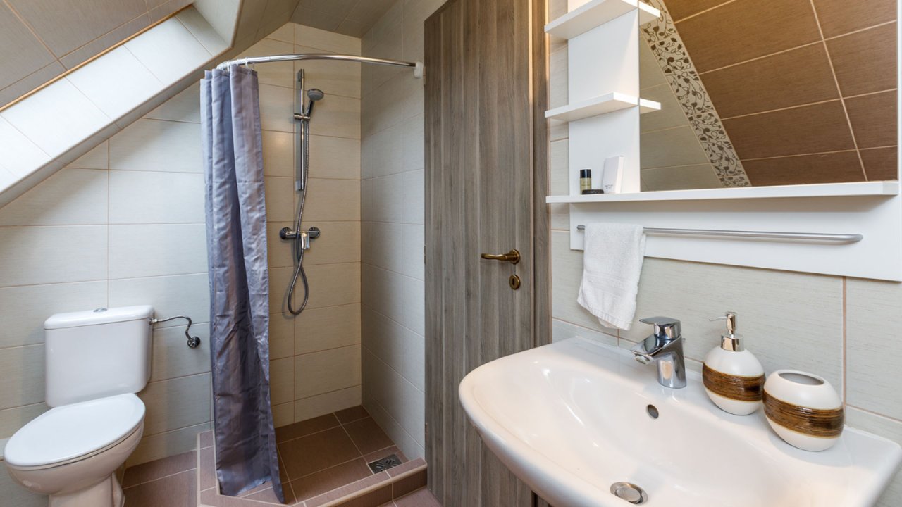 (AAA) Sehr gepflegte Wohnung im weltbekannten Thermalbad (55196-2)