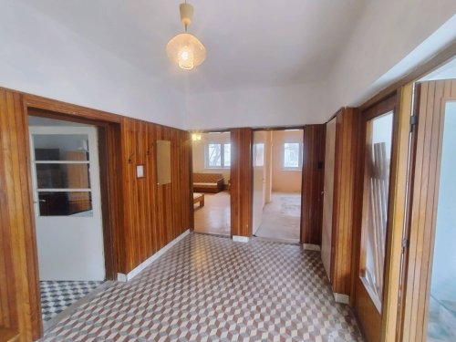 (BBA) Teilrenoviertes Einfamilienhaus in einer Ruhiger Lage (RV1500)