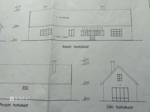 (AAA) Romantisches Gartenparadies mit Teich &amp; Beachhaus - hochwertig saniertes Einfamilienhaus (DoWo-81597)